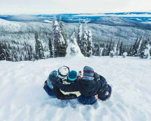 Big White Ski Resort - 10 Reasons Why Families Love Skiing Big White