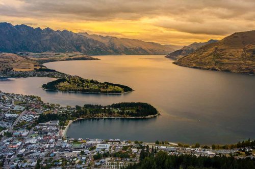 20 Towns and Cities in New Zealand