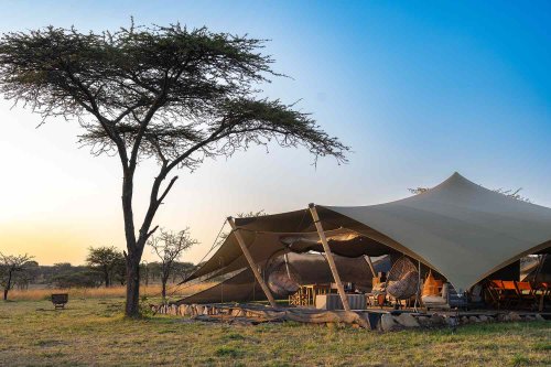 This New Luxury Safari Camp Moves to 9 Locations Across Serengeti National Park During the Great Migration