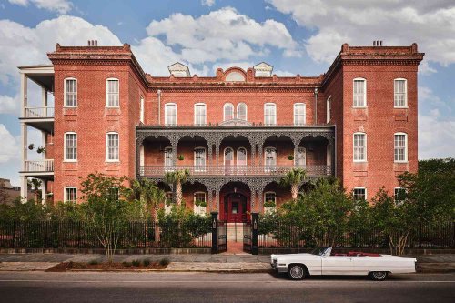 This Historic Hotel Might Be the Coolest Place to Stay in New Orleans—and It Has Chic Modernist Design, Italian-Creole Cuisine, and a Private Bar