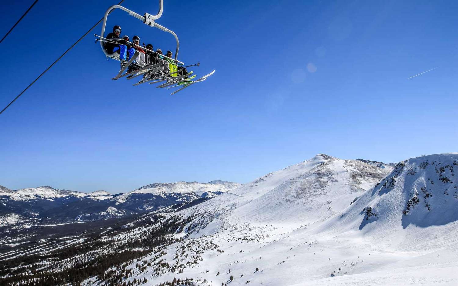 Breckenridge Mountain Is Where Powder Hounds Love to Ski — and It's Getting Trendier Every Day