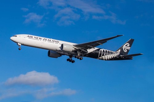 Air New Zealand’s Cyber Monday Sale Has the 'Lowest Fares of 2023' to Auckland, Sydney, and More