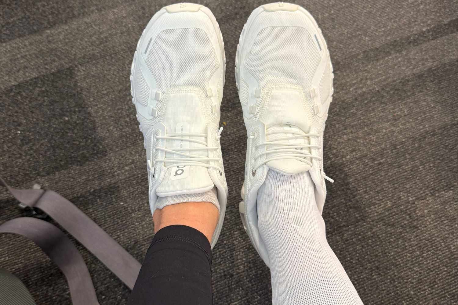 I Wore 1 Ankle Sock and 1 Compression Sock on a 15-hour Flight—and the Difference Shocked Me