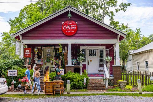 You Can Experience the ‘Real Louisiana’ in This Little-known Region—with Cajun Cuisine, Charming Small Towns, and Bayou Boating