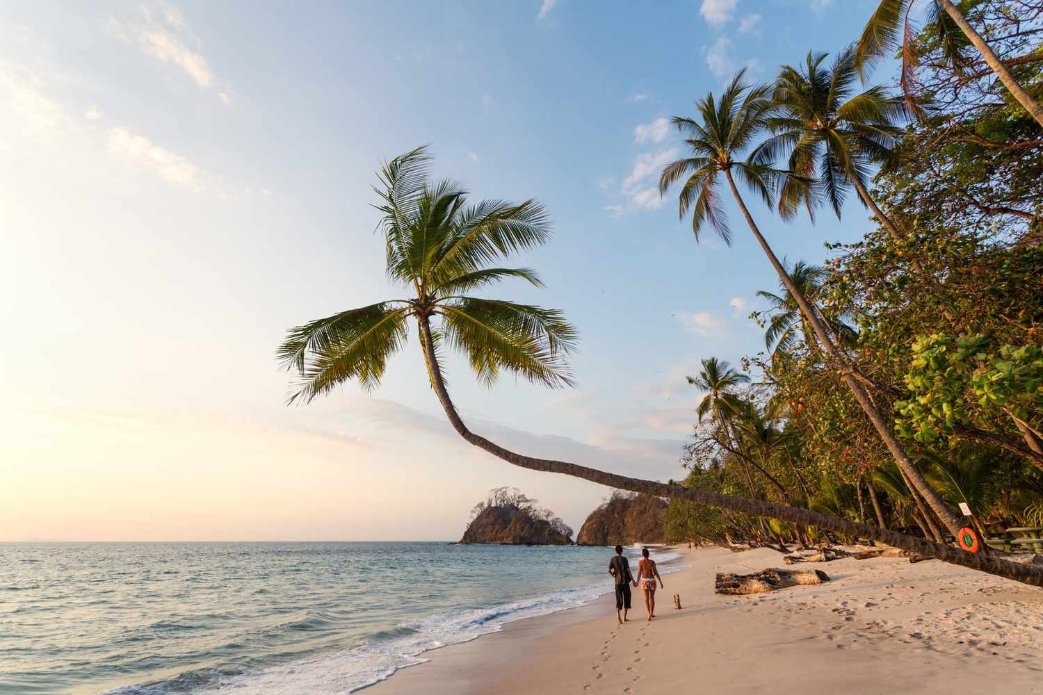 12 Affordable Honeymoon Destinations That Inspire Romance Without Breaking the Bank
