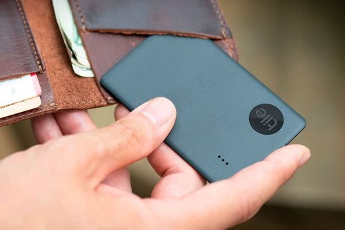 Travelers Say They’d Give This Wallet Bluetooth Tracker ‘More Than 5 Stars’ if They Could – and It’s on Sale