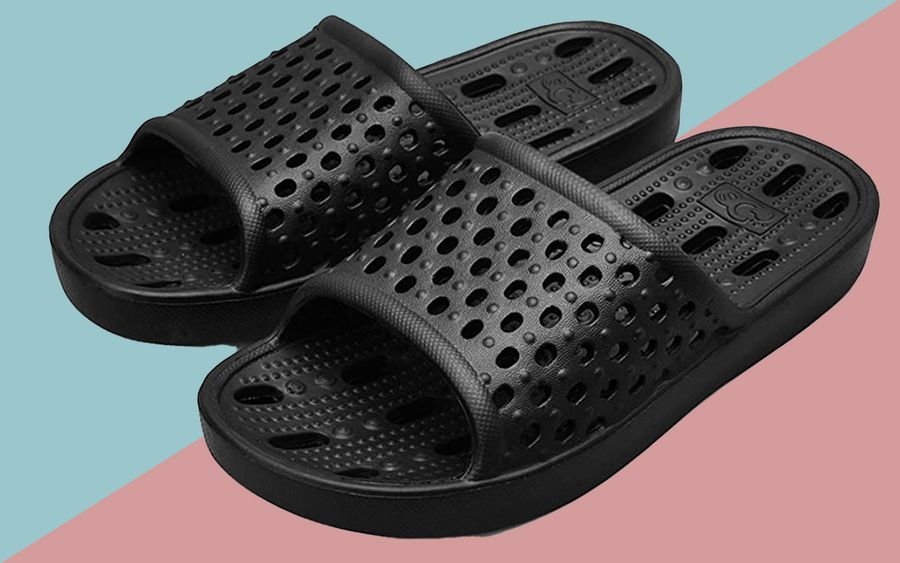 The 12 Best Shower Shoes for Men and Women, According to Thousands of Customer Reviews