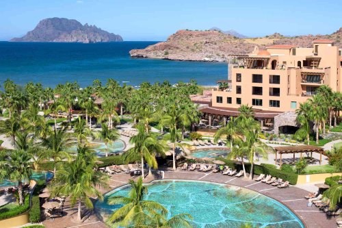 This Resort in Baja Mexico Is Surrounded by the Bluest Water You've Ever Seen — and a UNESCO World Heritage Site