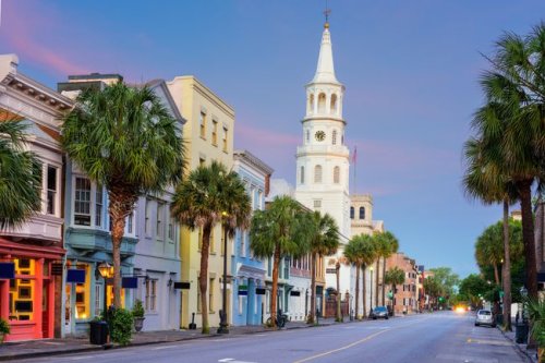 24 Things to Do in Charleston, South Carolina — From Ghost Tours to Sunset Cruises