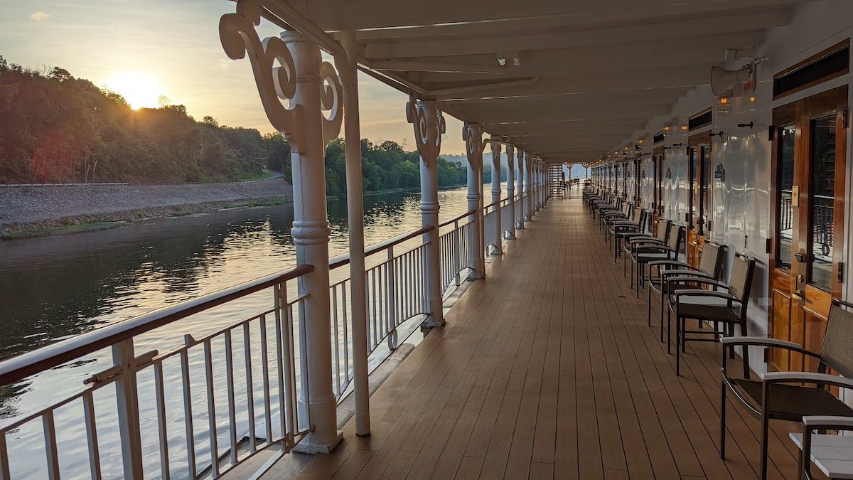 7 Reasons A Stay On The World’s Largest Steamboat Is My Favorite U.S. Cruise