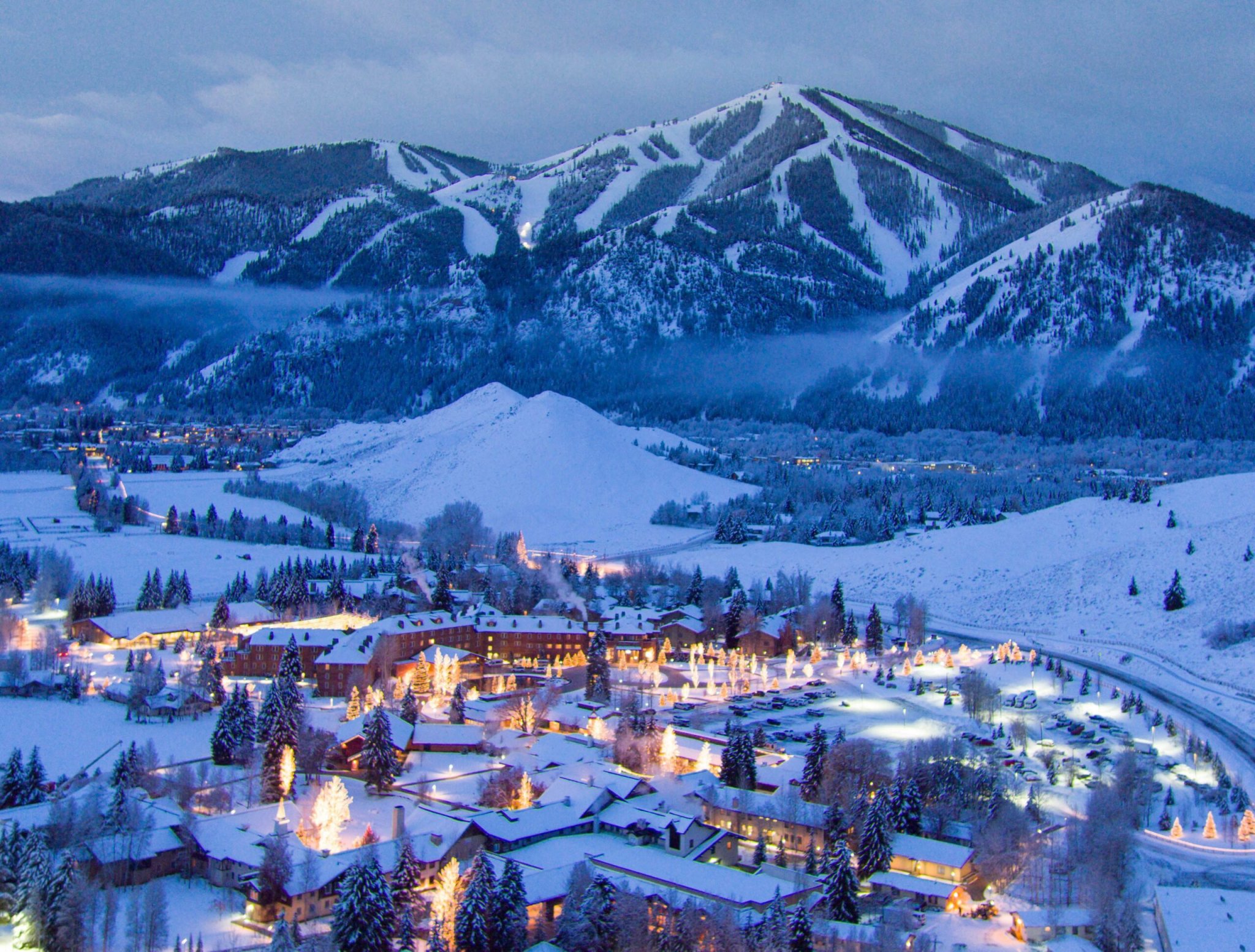 The 11 Best Uncrowded Ski Resorts In The U.S.