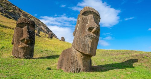 Easter Island Fire Causes ‘Irreparable’ Damage To Iconic Stone Statues ...