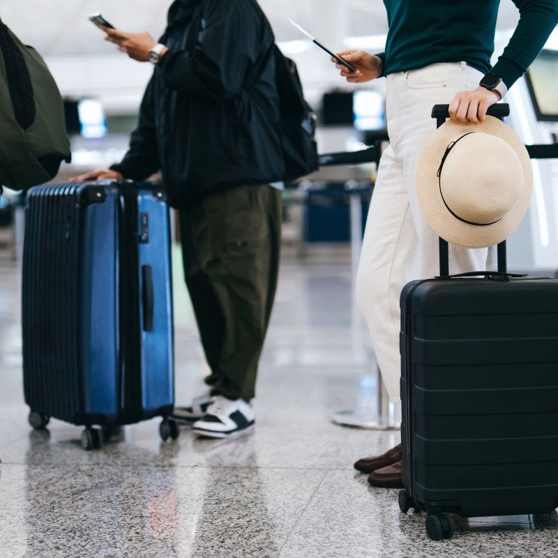 Boarding Planes First vs Last: Why You Should Try to Board First