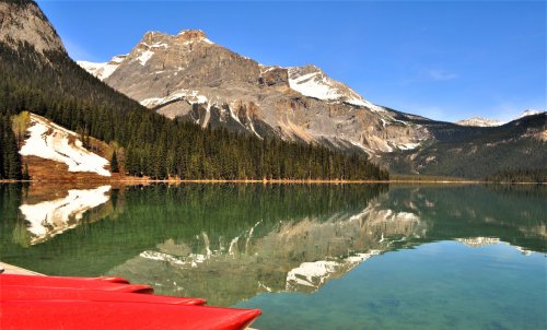 14 Amazing Destinations To Visit In Canada In 2022, According To Locals