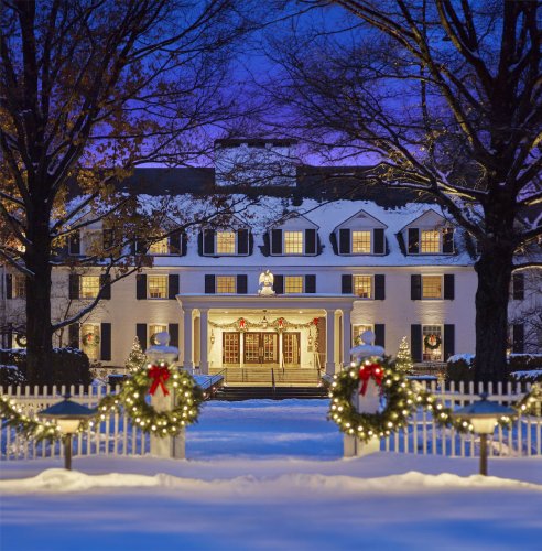 9 Quaint New England Towns Perfect For An Old-Fashioned Christmas