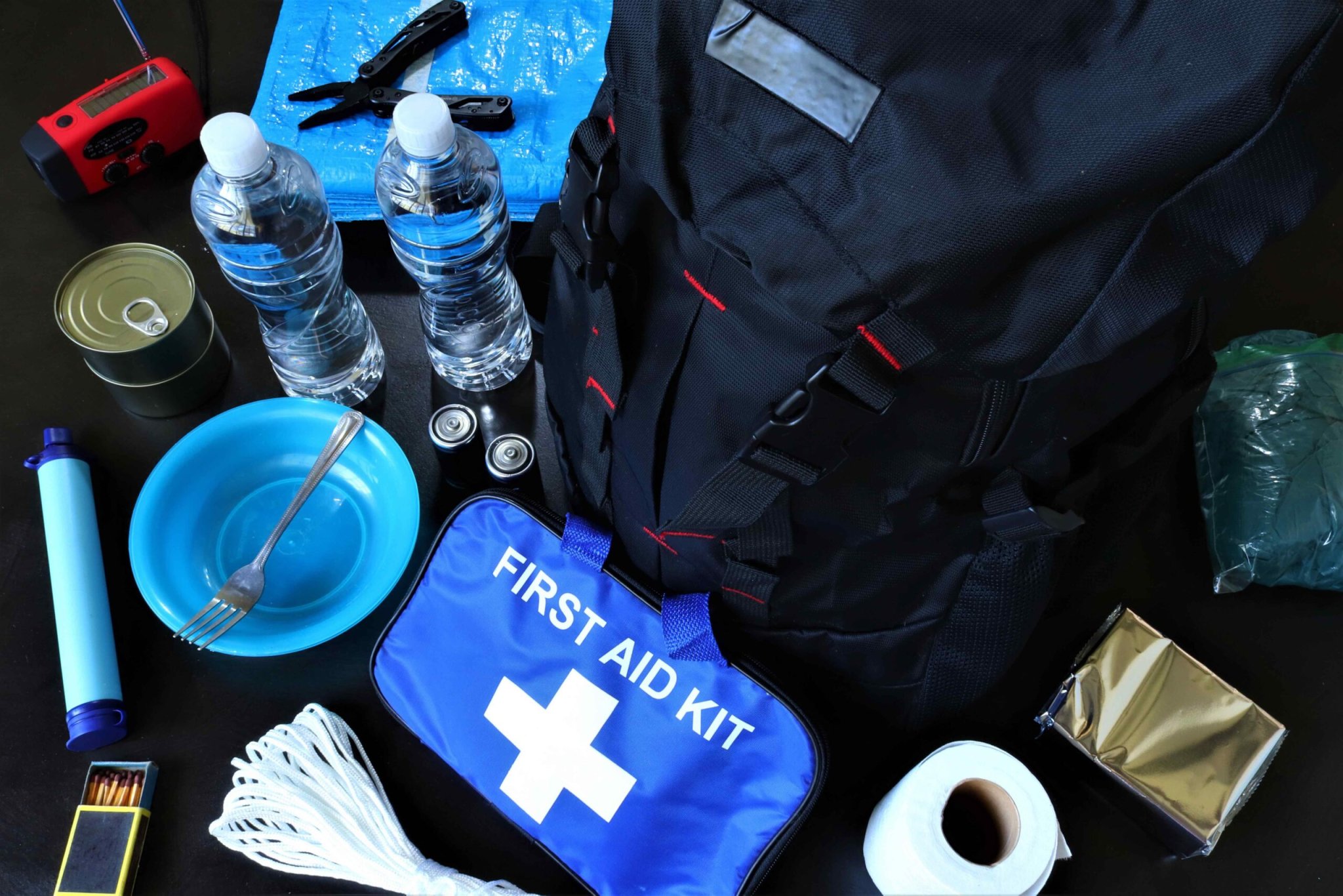 12 Survival Gear Items I Always Carry In My Day Pack, Even In The City