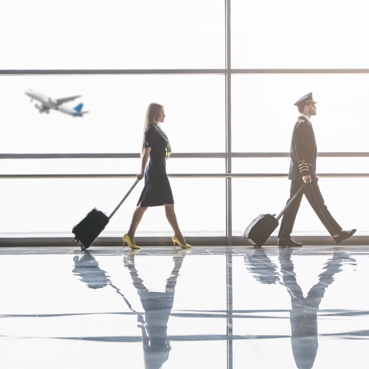 14 Things Our Expert Flight Attendant Always Has In His Carry-On