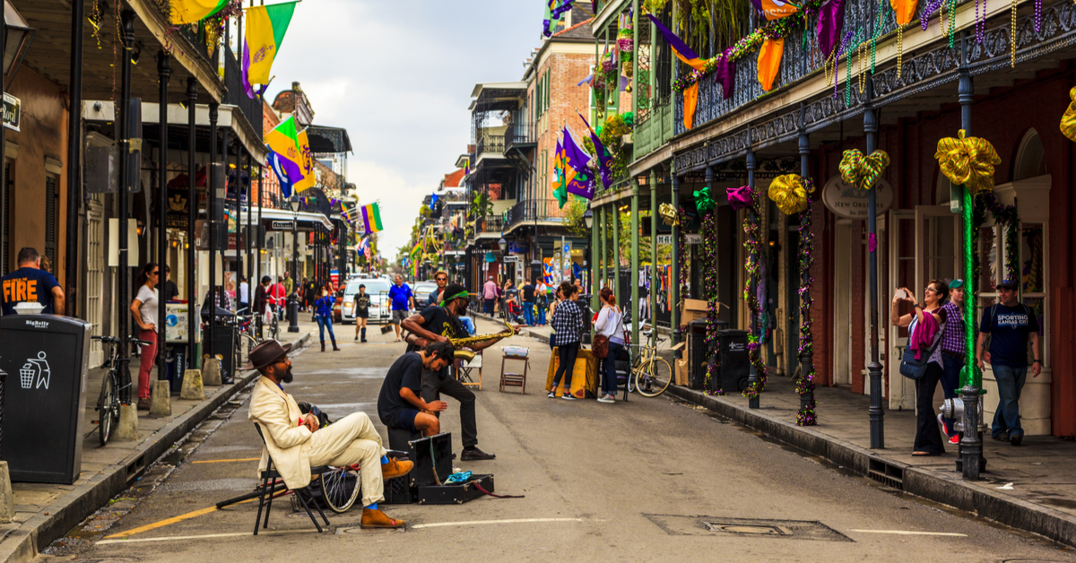 Your ultimate travel guide to Summer in New Orleans - cover
