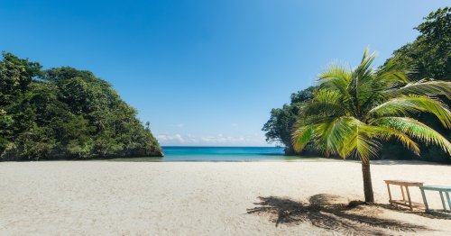 The Best 8 Beaches Jamaica Has To Offer