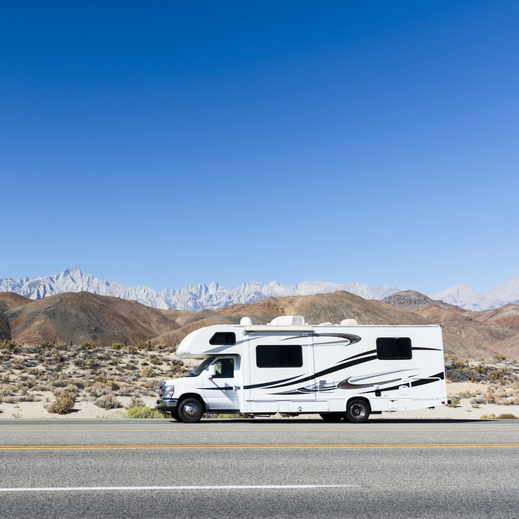 The Complete Guide To RVing - cover