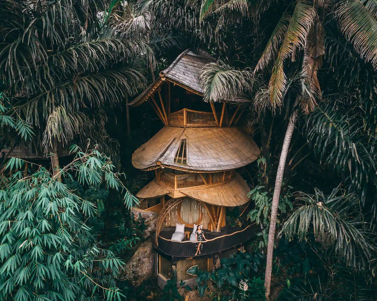 Whimsical Wonders: The Best Airbnbs For Your Alter Ego