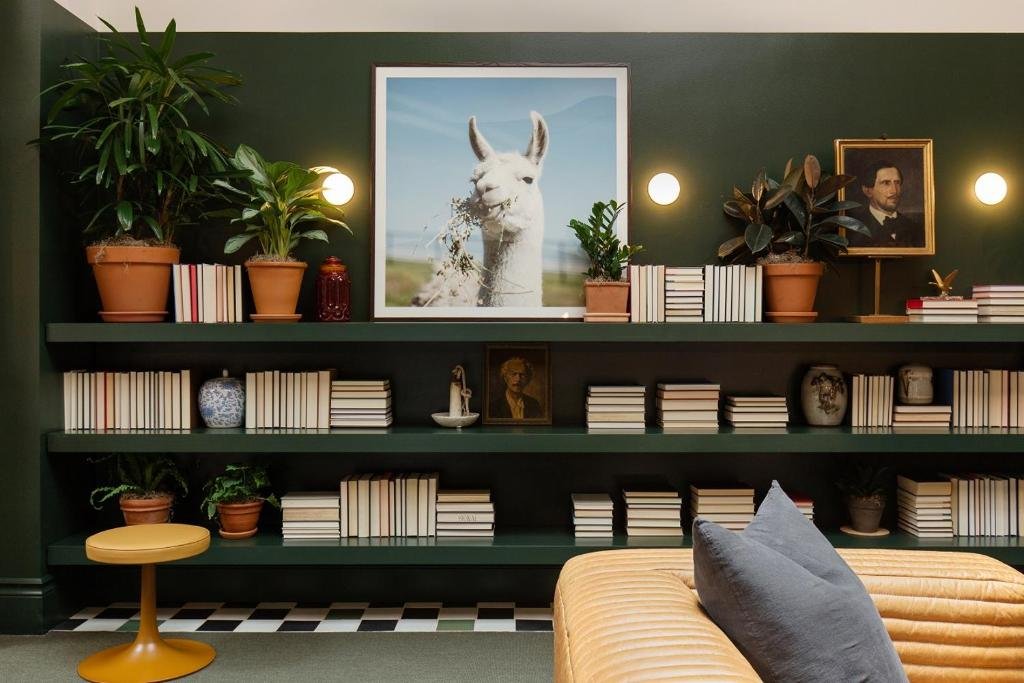 9 Hotels in Seattle, Washington Full of Personality