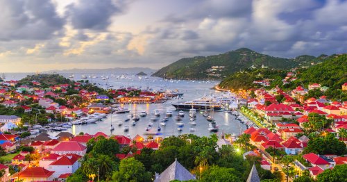 15 Caribbean Islands Our Readers Love To Visit (2023)