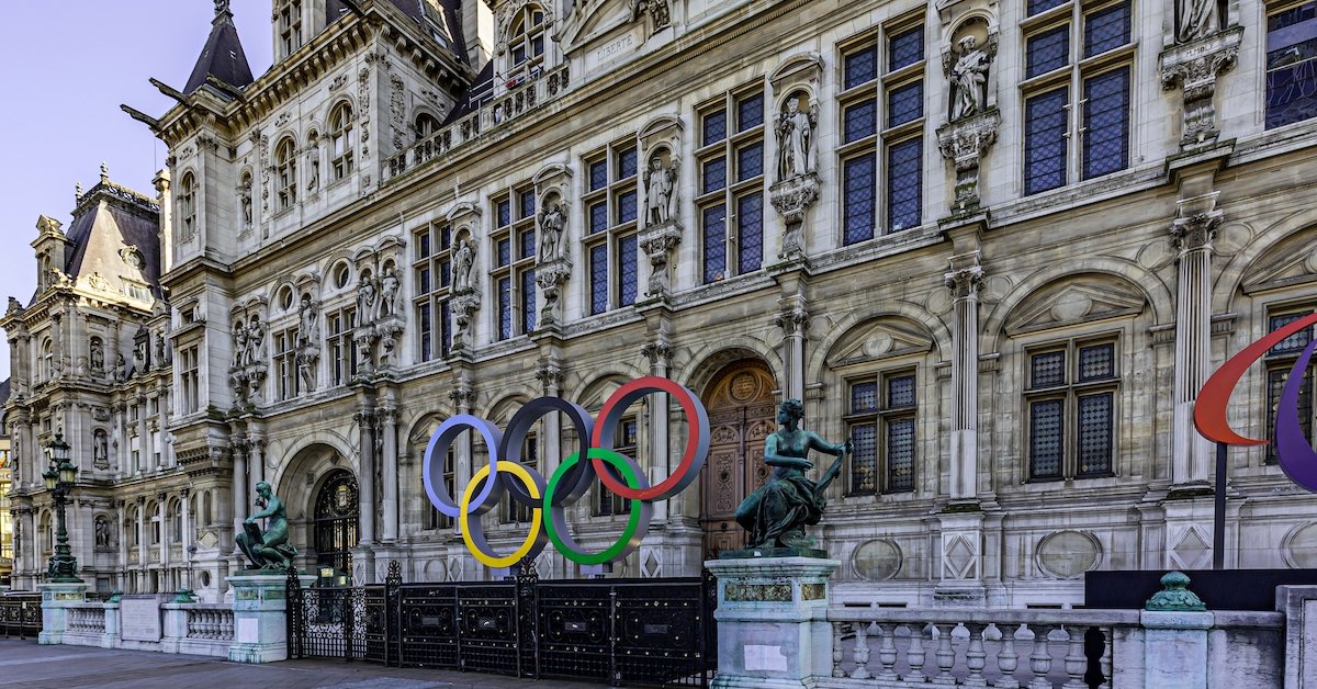 London vs Paris: 9 Key Differences To Know Before You Visit These Popular European Cities