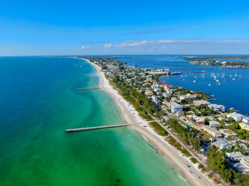 6 Charming Small Towns To Visit On Florida's Gulf Coast