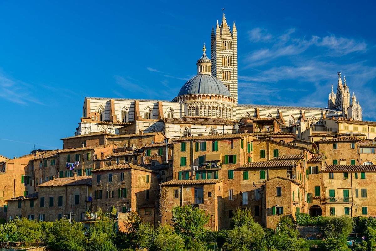 How To Spend A Beautiful Long Weekend In Siena, Italy