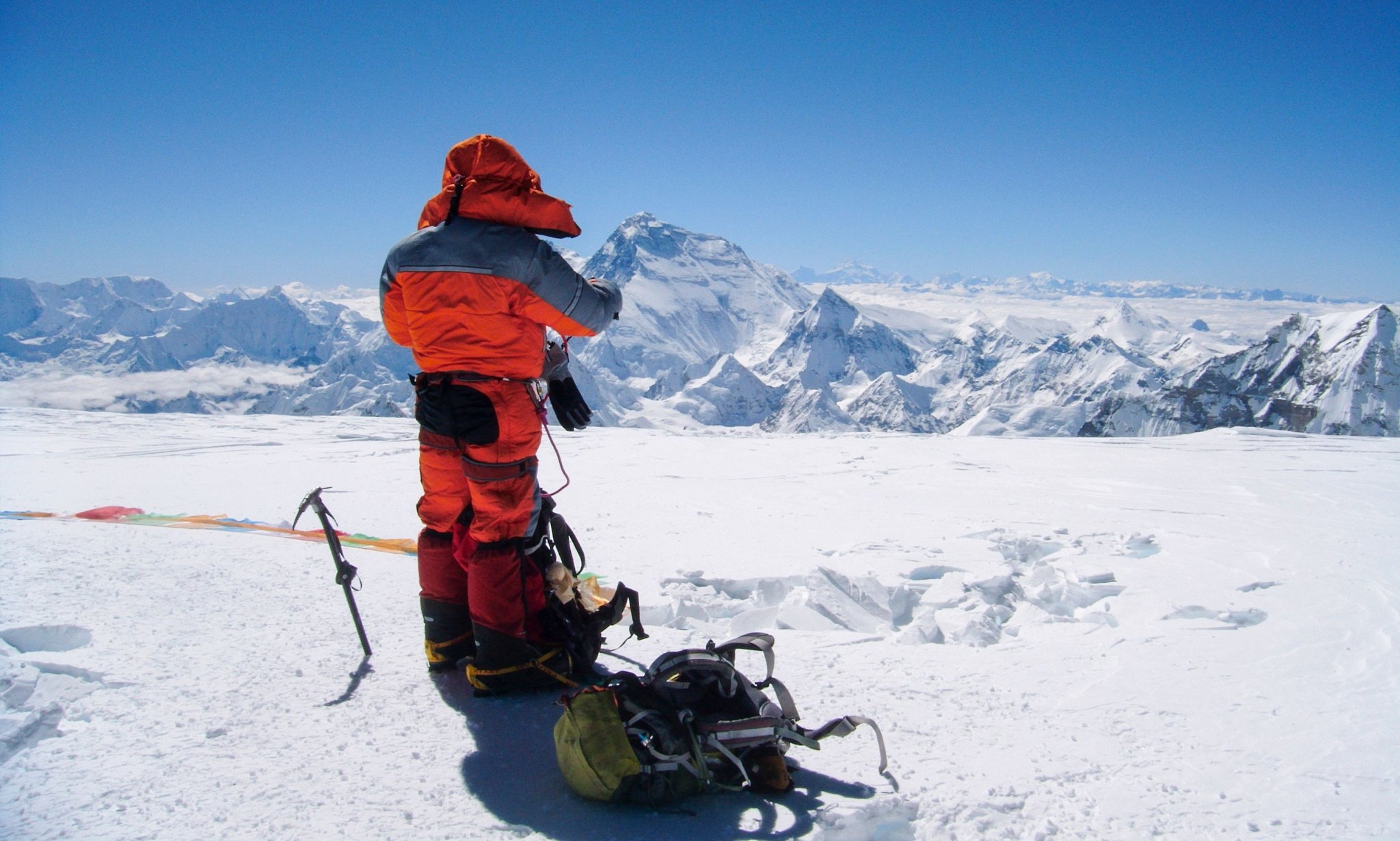 Mountaineer & Everest Activist Nims Dies Tragically in Avalanche in Pakistan