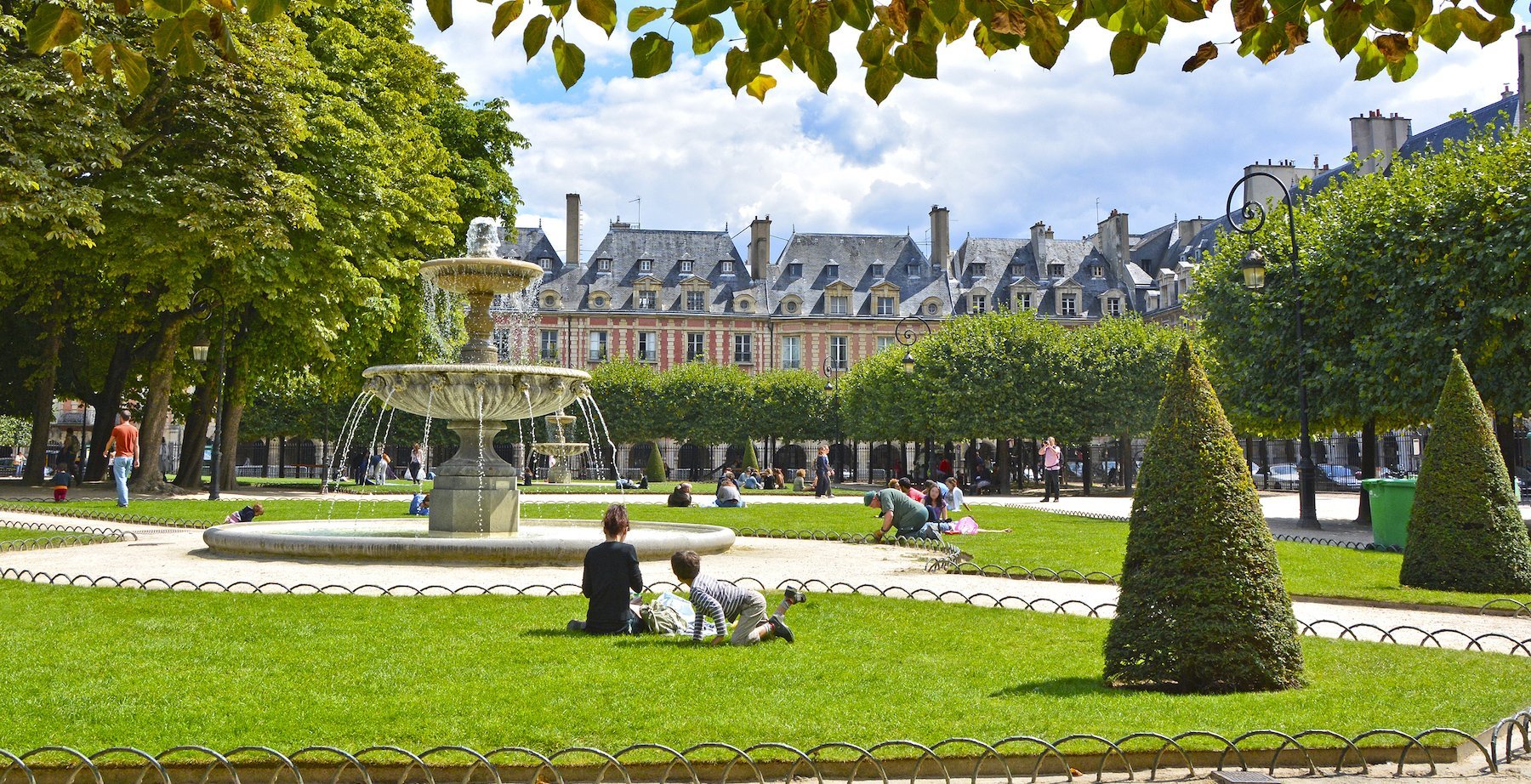 5 Secret Paris Parks And Gardens Locals Love