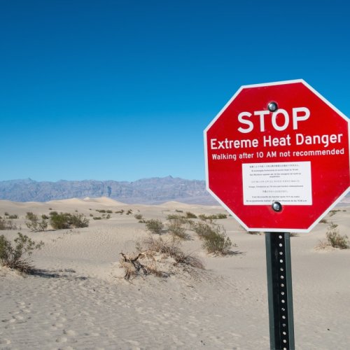 The World’s Most Popular & Dangerous Tourist Experiences