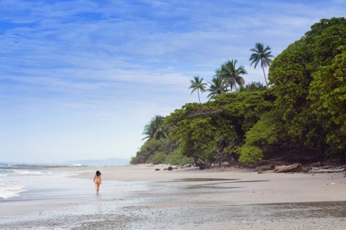 Heftige Kritik an Leitfaden für Touristinnen in Costa Rica