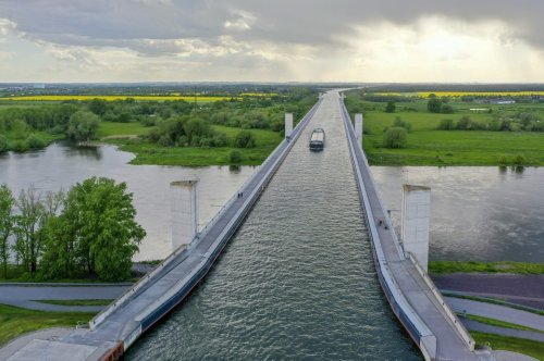 Trogbrücke Magdeburg – Deutschland hat die längste Kanalbrücke der Welt
