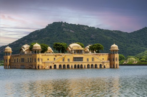 Jal Mahal – Indiens spektakulärer „ertrunkener“ Palast