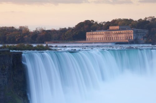 Spektakuläre Attraktion an den Niagarafällen nach 100 Jahren wieder geöffnet