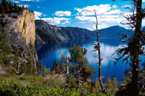 Crater Lake – die unglaublichen Fakten zu Amerikas tiefstem See