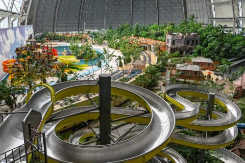 Neue Rutsche „Double Racer“ – Attraktionen im Tropical Islands im ...