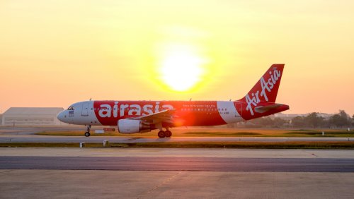 AirAsia India cuts international connecting baggage fees