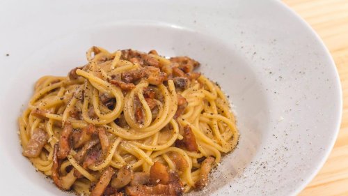 Cocinando con Ilenia Cappai, de ¡Tu! Pasta: cómo preparar unos auténticos spaghettis carbonara