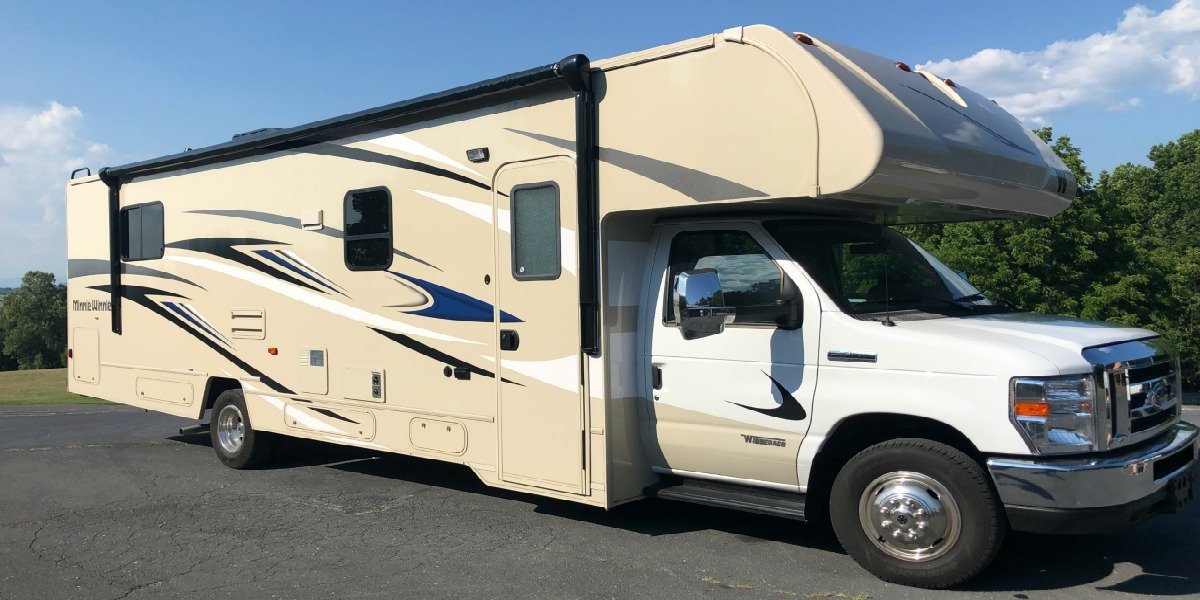 Renting an RV for Vacation: Complete Guide for Families
