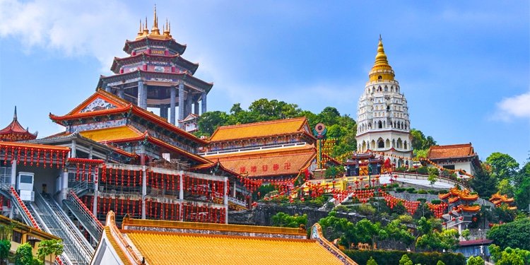 Malaysia's historic island of Penang offers so much to do. Explore these 33 cool things to do in Penang