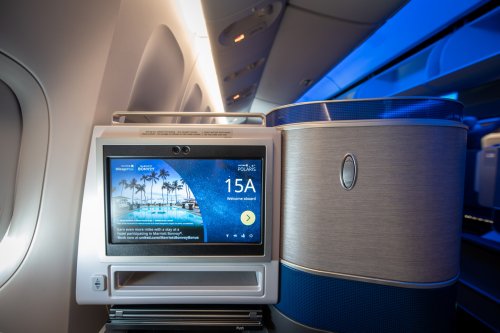 United Polaris Business Class in der Boeing 777-300 (Review)