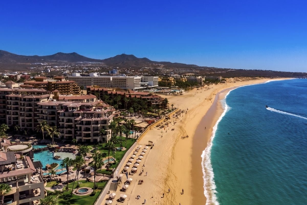 Tourists Visiting Los Cabos Warned To Be Cautious On All Beaches