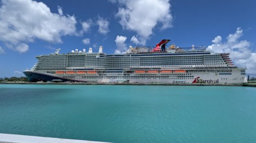 Carnival vs Royal Caribbean vs Norwegian: How To Know Which Cruise Line is Best for You