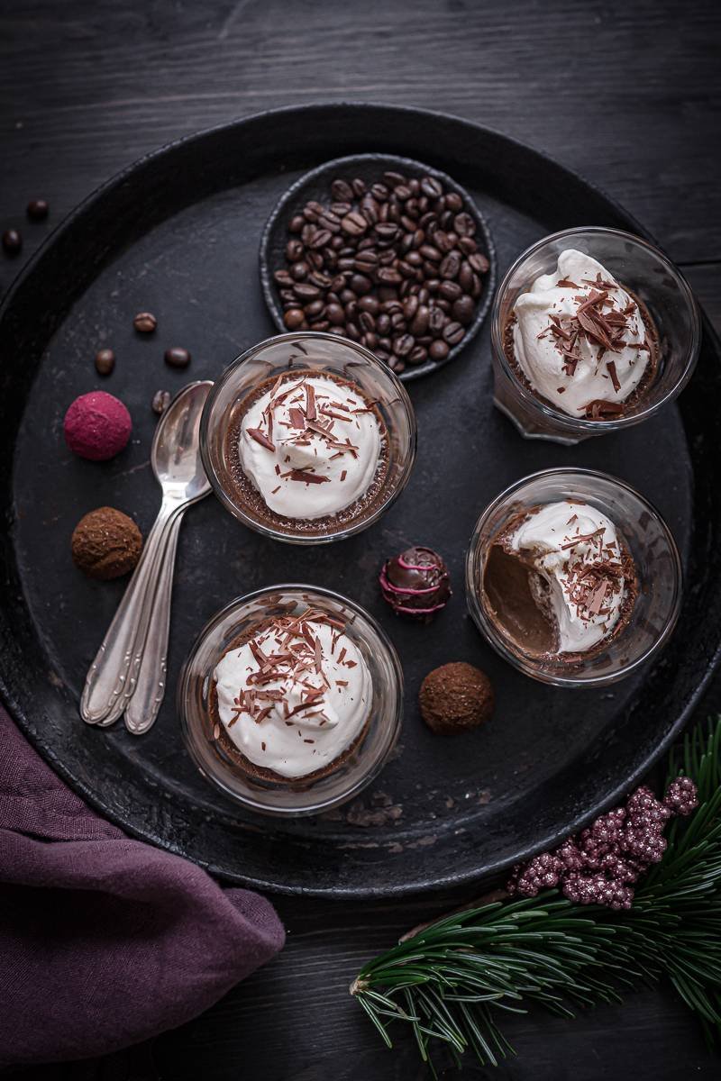 Espresso Pots de Crème mit Zimtsahne - das tricky Weihnachtsdessert