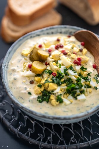 Schneller Eiersalat ohne Mayo - mit Schmand und Senf! - trickytine
