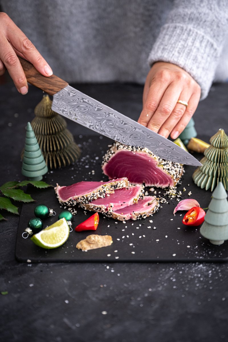 Rezept für Tuna Tataki – super raffinierte Vorspeise mit kurz gebratenem Thunfisch