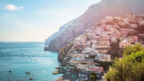 6 breathtaking Amalfi Coast towns—and when to visit